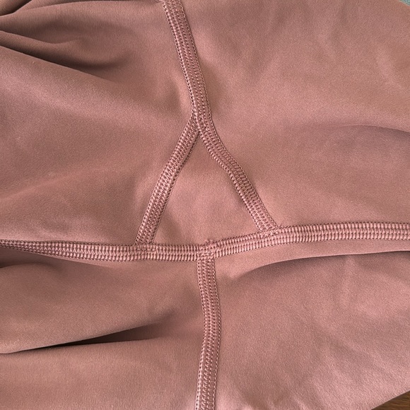 Lululemon Fast and Free High Rise Tights 25” - Picture 4 of 5